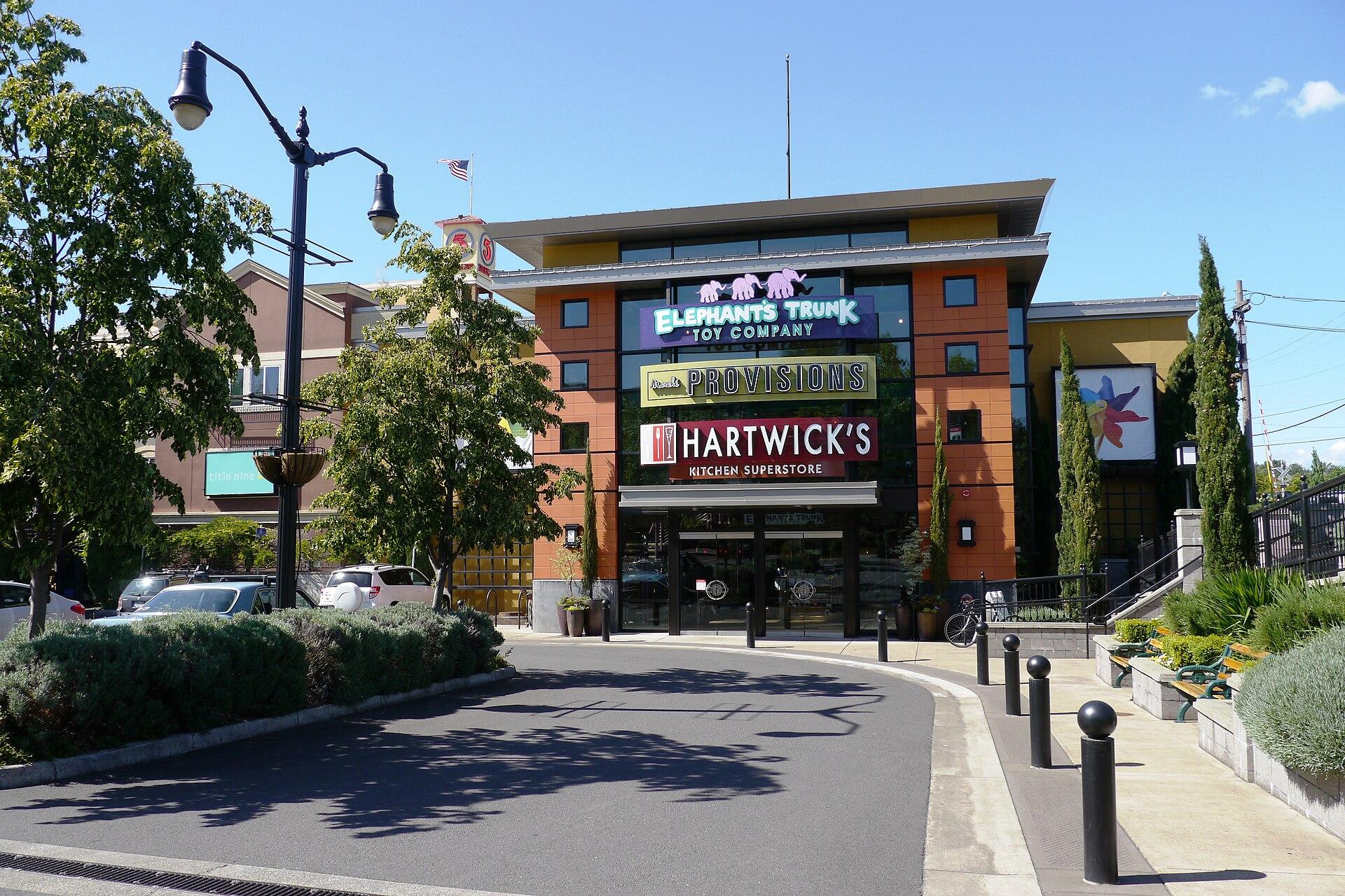 Fifth Street Public Market storefronts on East 5th Avenue, Eugene