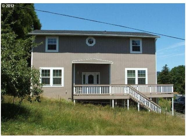 459 Lydia St