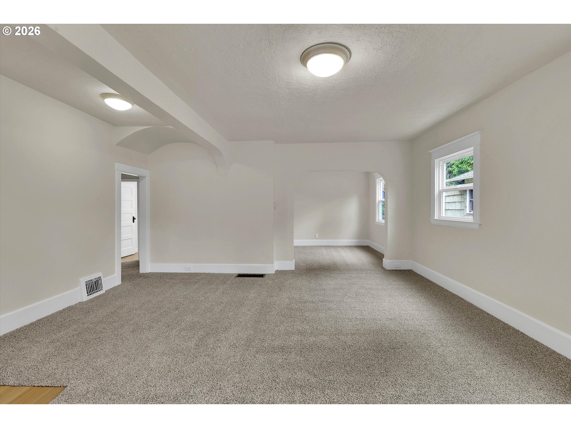 4030 SE MAIN ST, Portland, OR 97214, photo 5 of 48