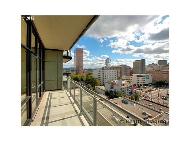 1025 NW Couch St Unit 1113