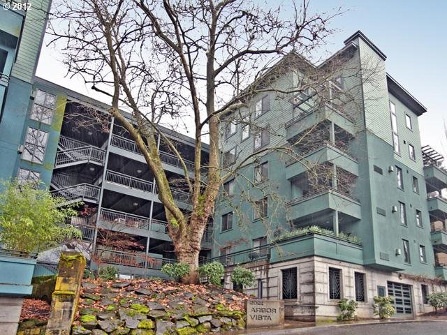 2024 SW Howards Way Unit 305