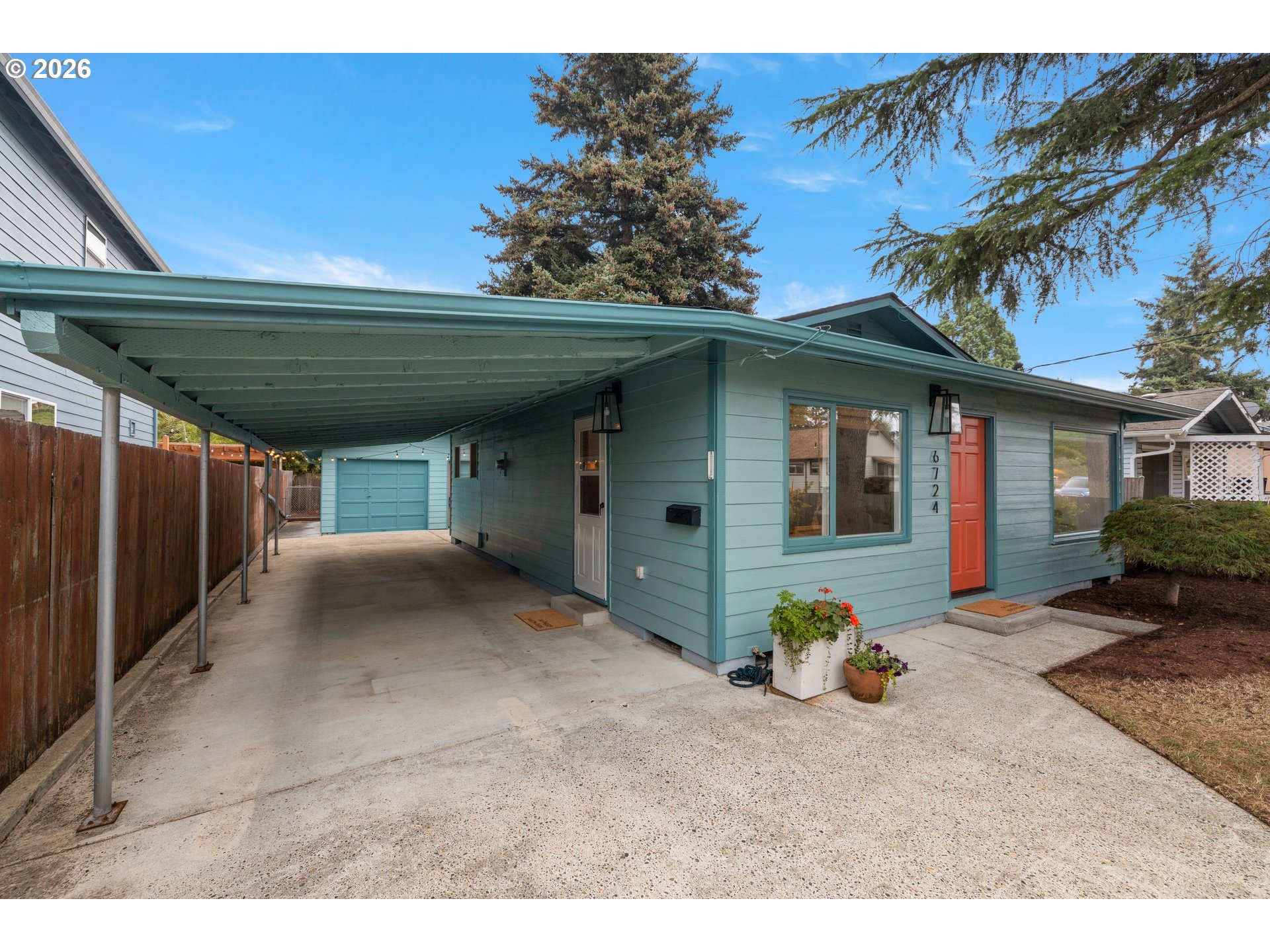 6724 SE 75TH AVE, Portland, OR 97206, photo 2 of 12