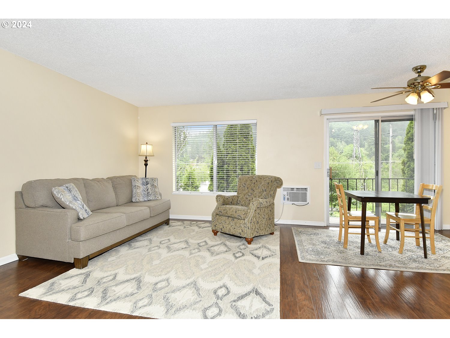 200 SW FLORENCE AVE I-18, Gresham, OR 97080, photo 6 of 35