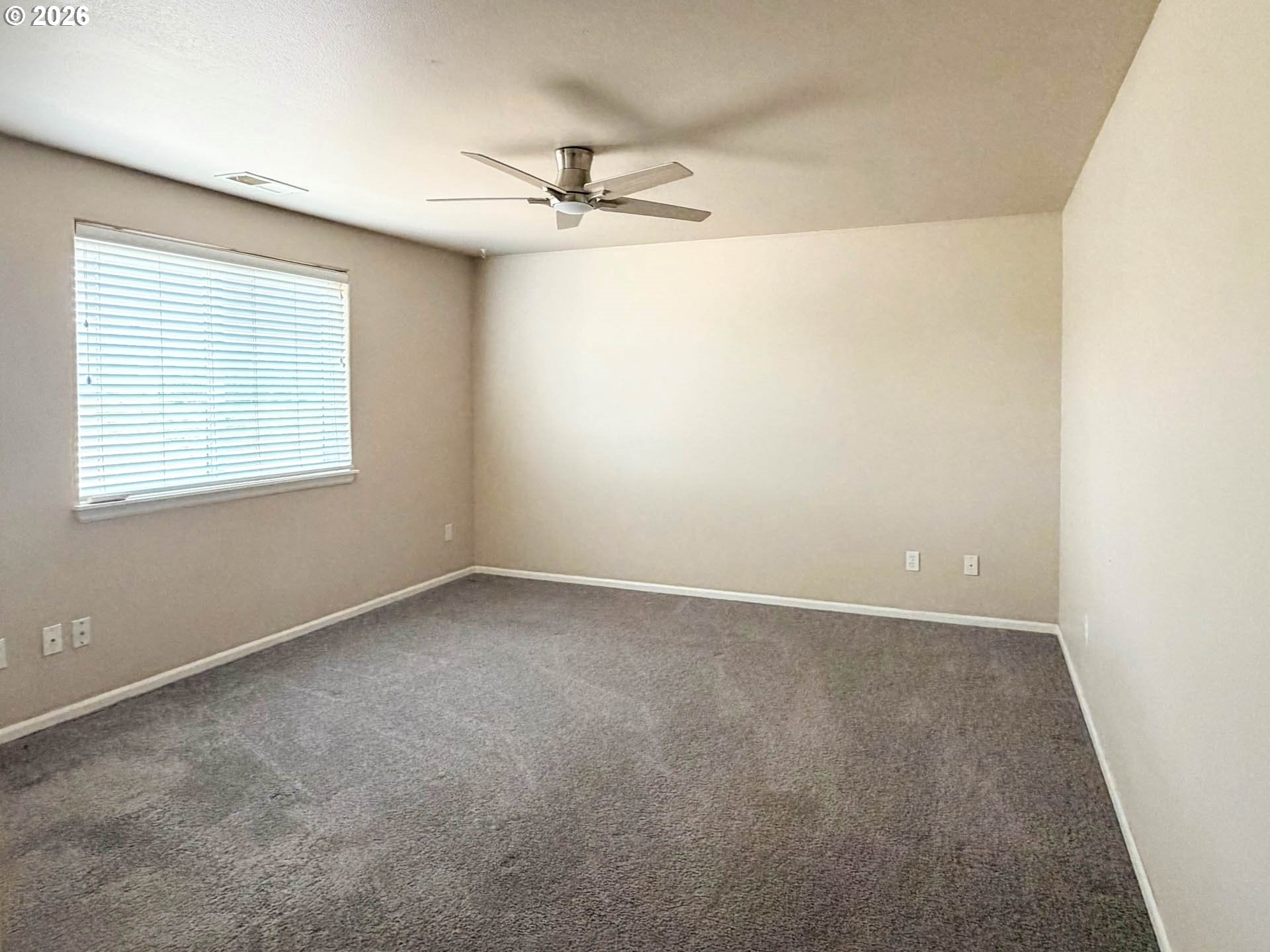 185 SE LEBLEU LN, Winston, OR 97496, photo 8 of 21