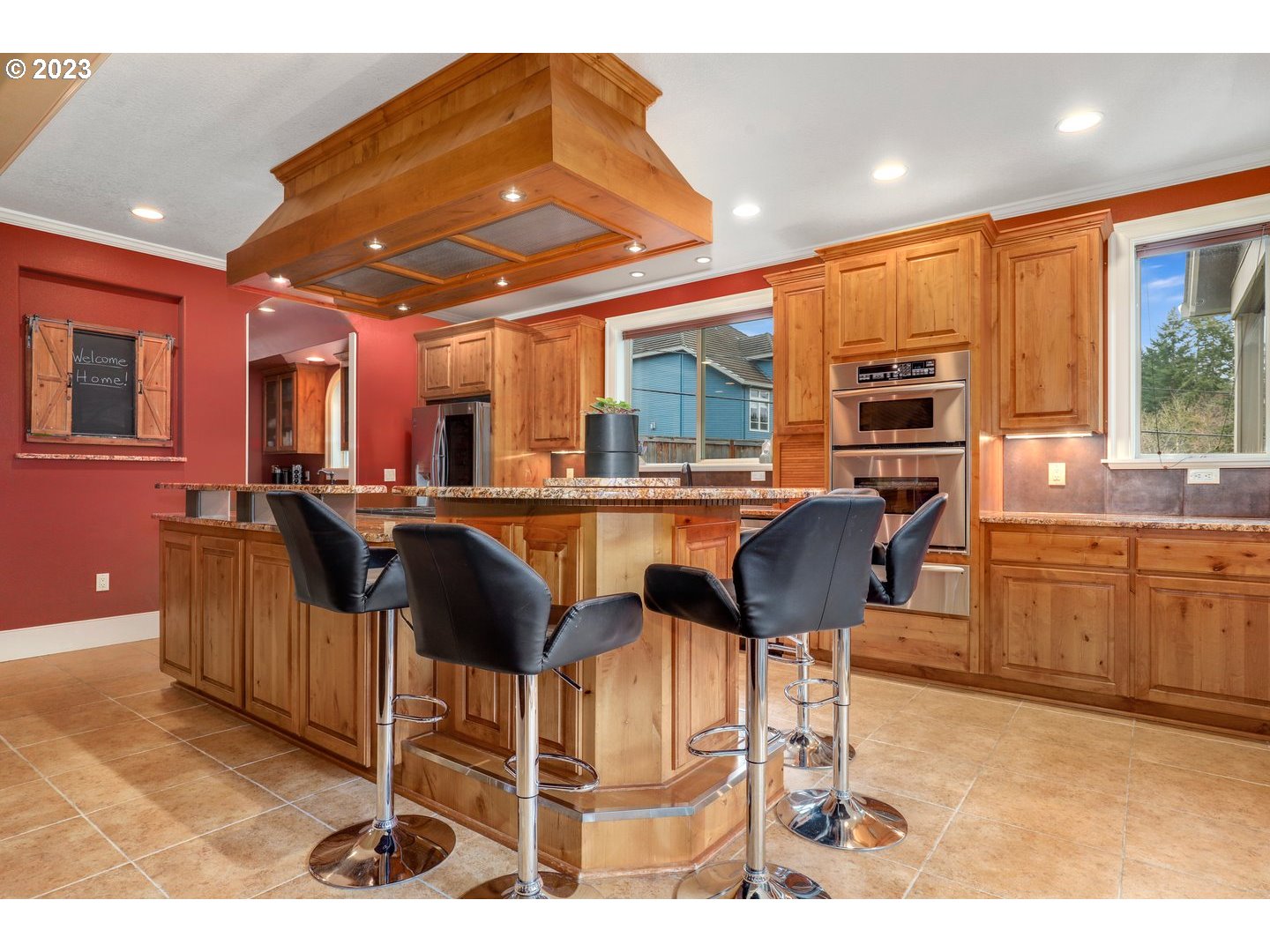 22385 SW 103RD AVE, Tualatin, OR 97062, photo 6 of 32