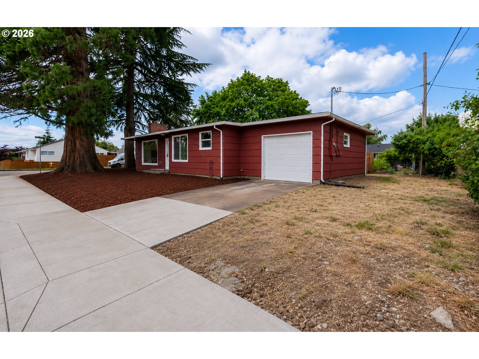 1603 NW ADAMS ST, McMinnville, OR 97128, photo 2 of 45