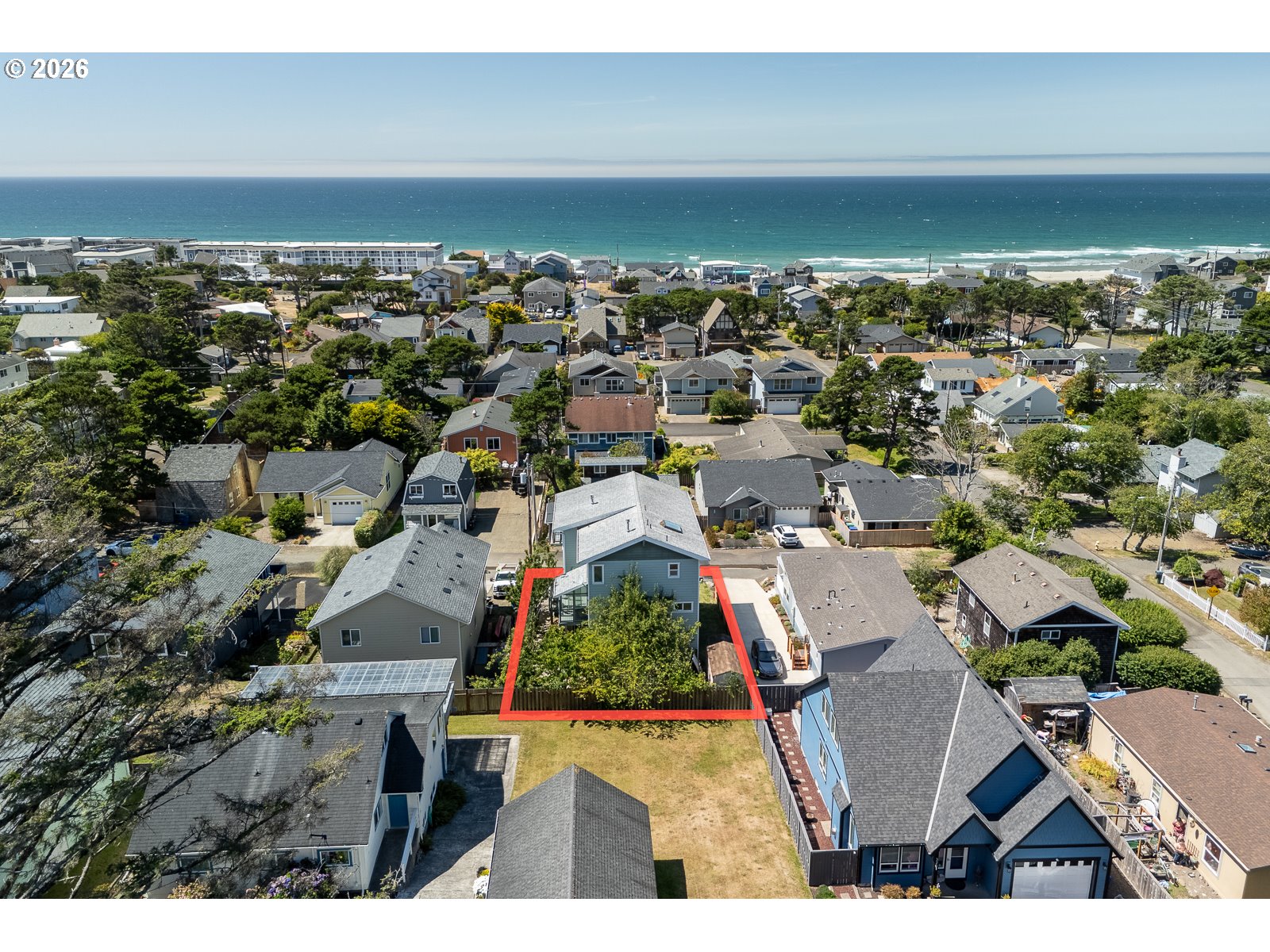 3246 NW MAST AVE, Lincoln City, OR 97367, photo 4 of 37