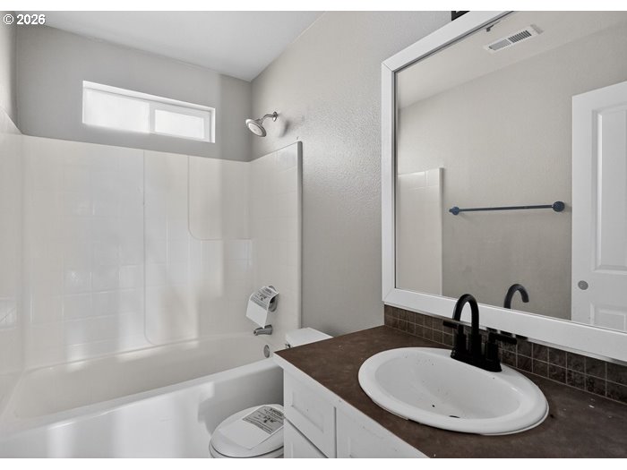 2906 S Proctor ST C-3, Tacoma, WA 98409, photo 2 of 11