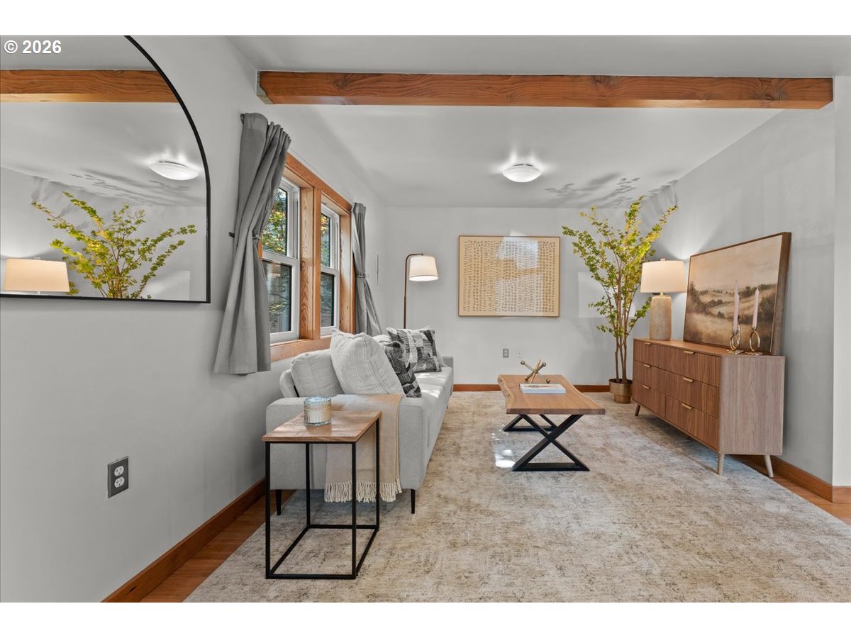 223 N IVY ST, Portland, OR 97227, photo 7 of 46