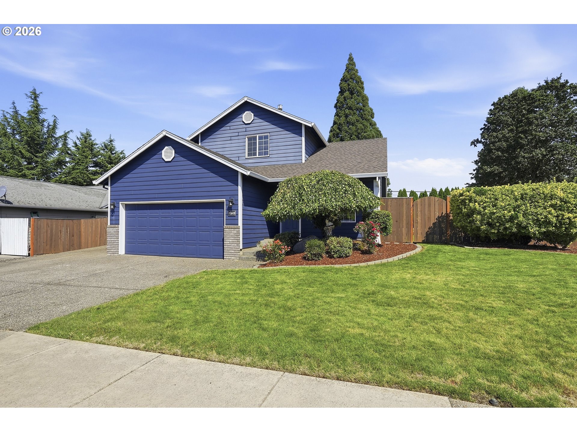 15049 HOMESTEAD DR, Oregon City, OR 97045, photo 3 of 46