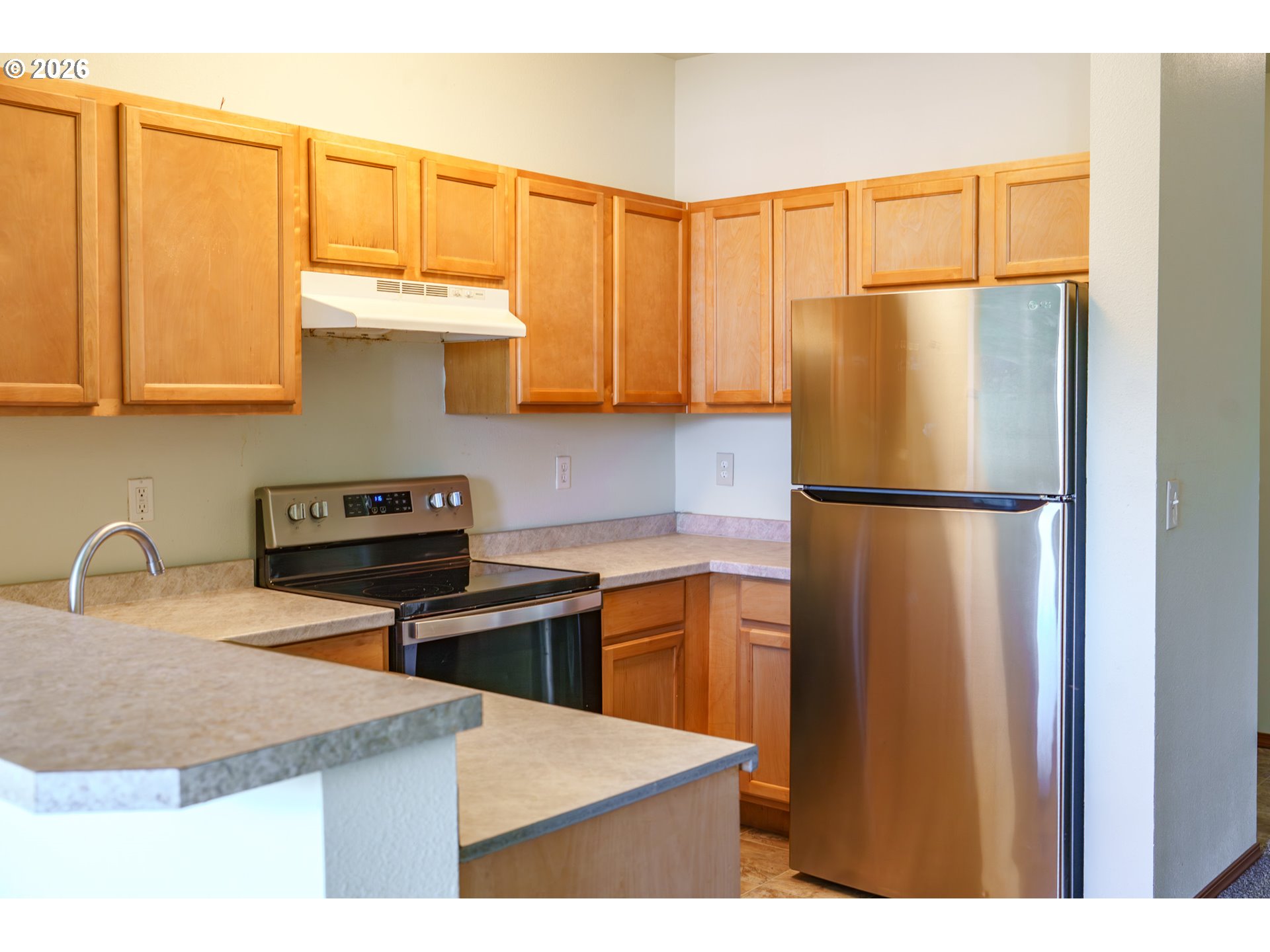 12231 SE BUSH ST, Portland, OR 97236, photo 8 of 20