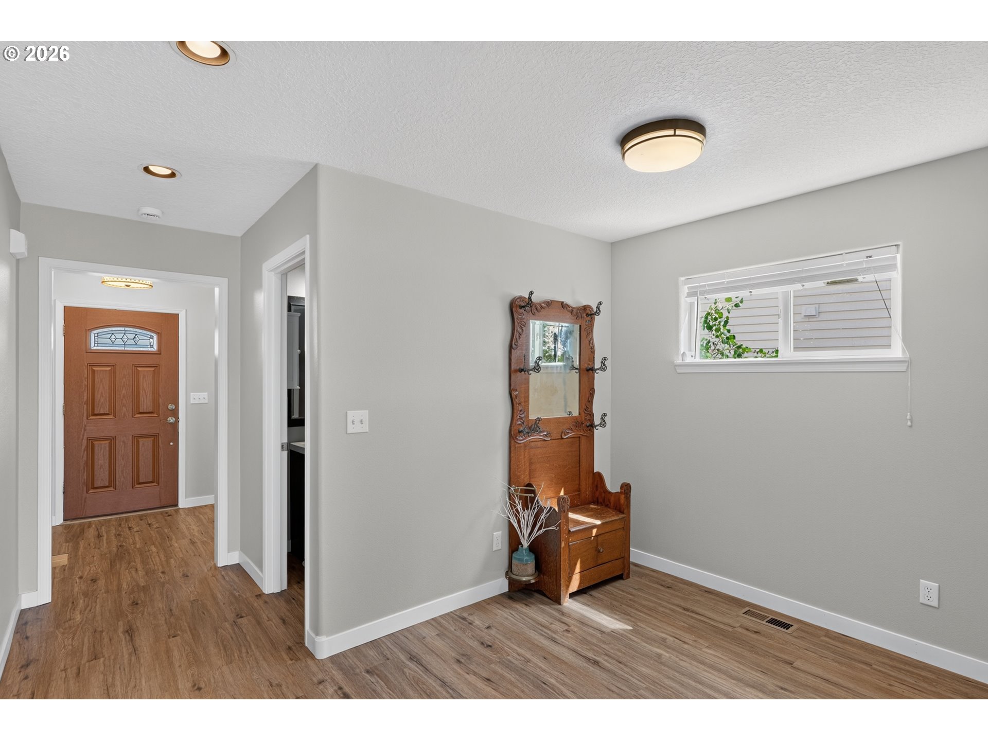 16576 NW OAK CREEK DR, Beaverton, OR 97006, photo 3 of 24