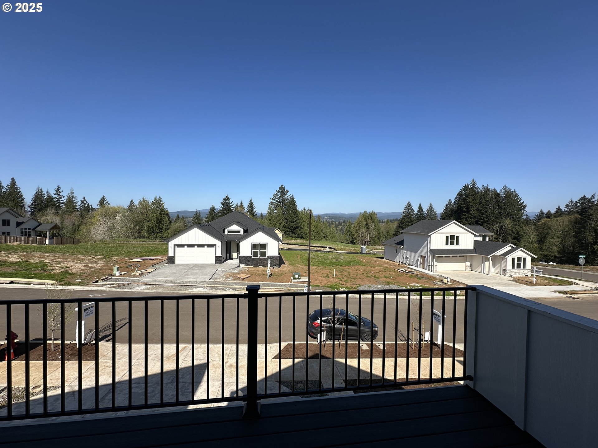 41950 DESCHUTES AVE, Sandy, OR 97055, photo 2 of 32