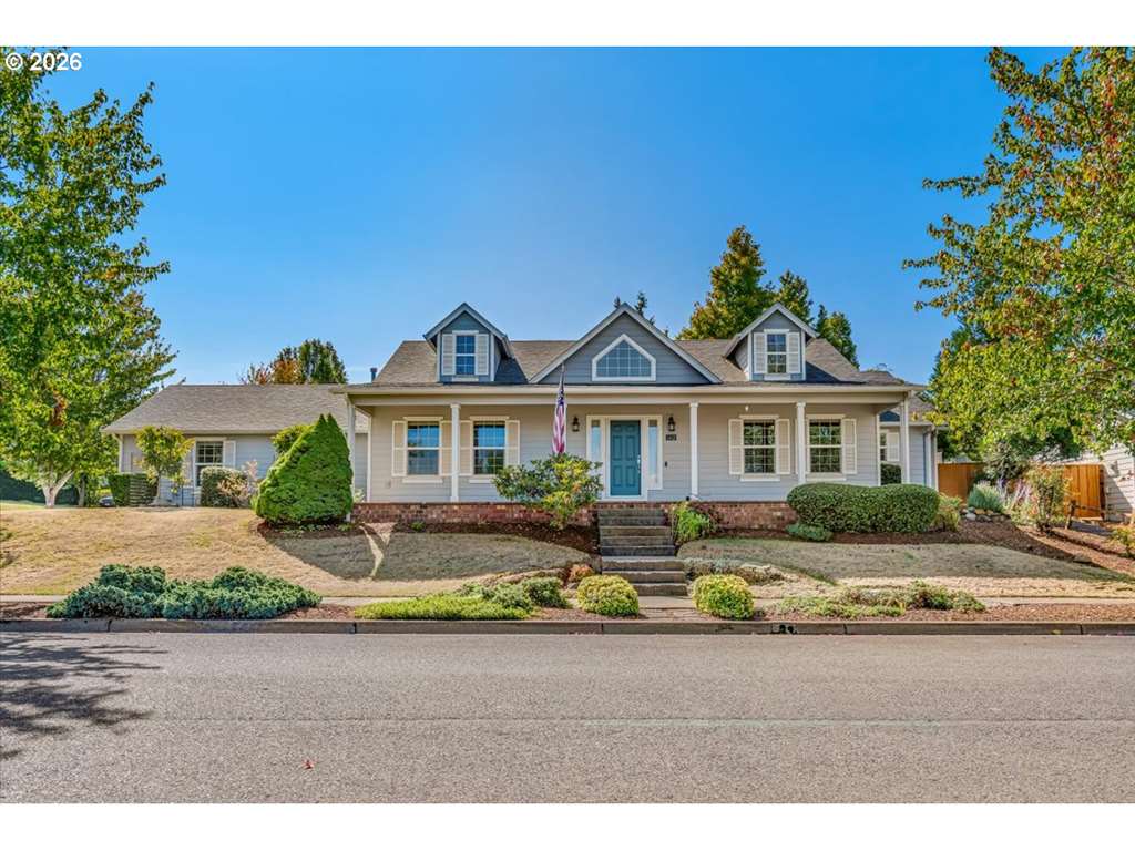 1412 Crestview Dr