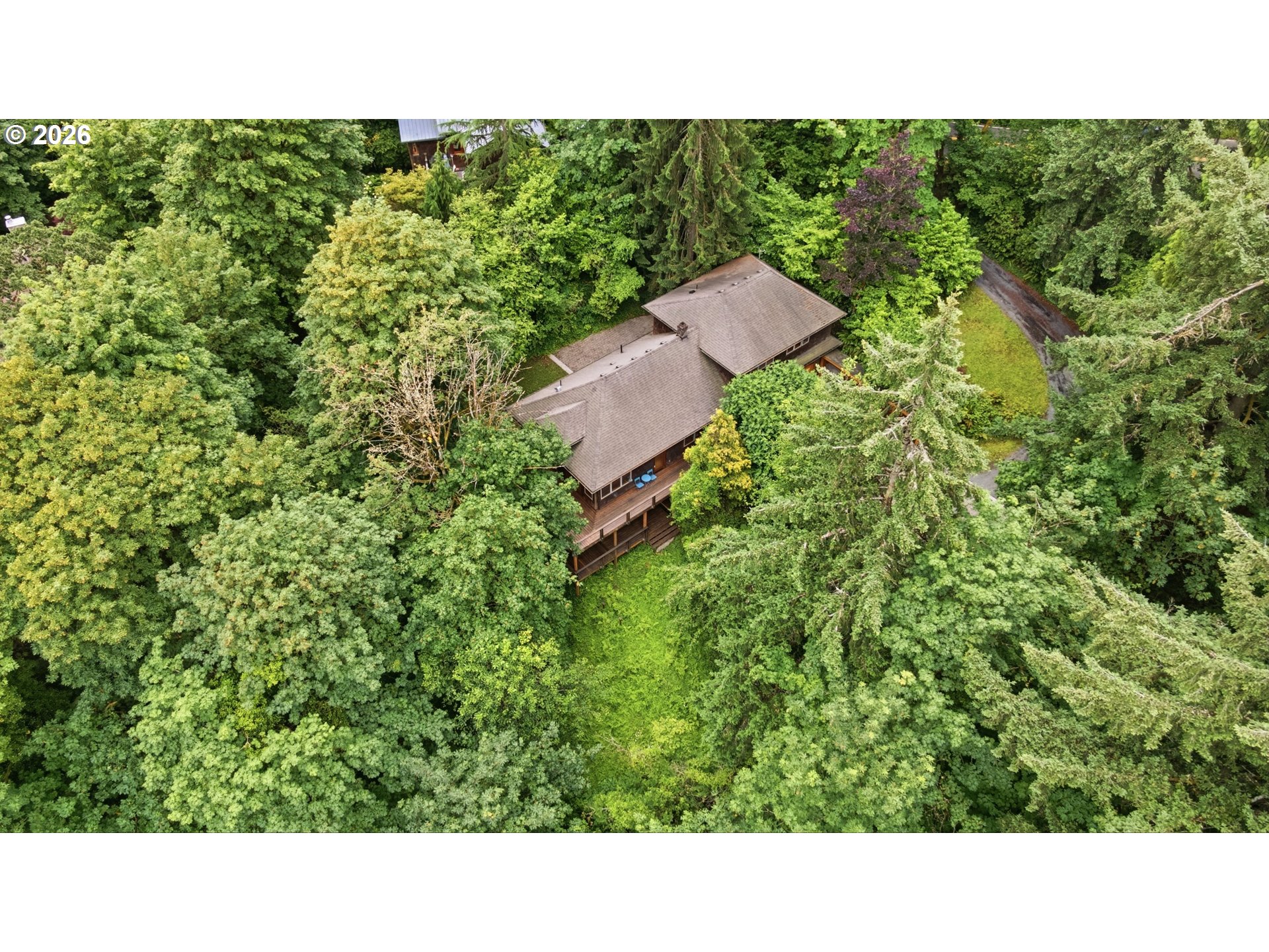 9505 NW GERMANTOWN RD, Portland, OR 97231, photo 4 of 48
