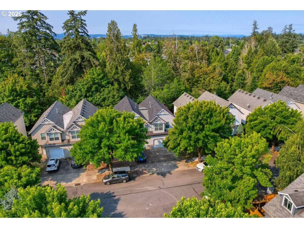 7390 NE SHALEEN ST, Hillsboro, OR 97124, photo 3 of 29