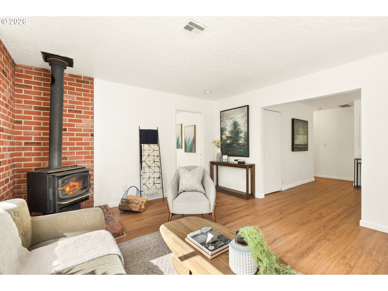 12747 NE HOLLADAY ST, Portland, OR 97230, photo 5 of 26