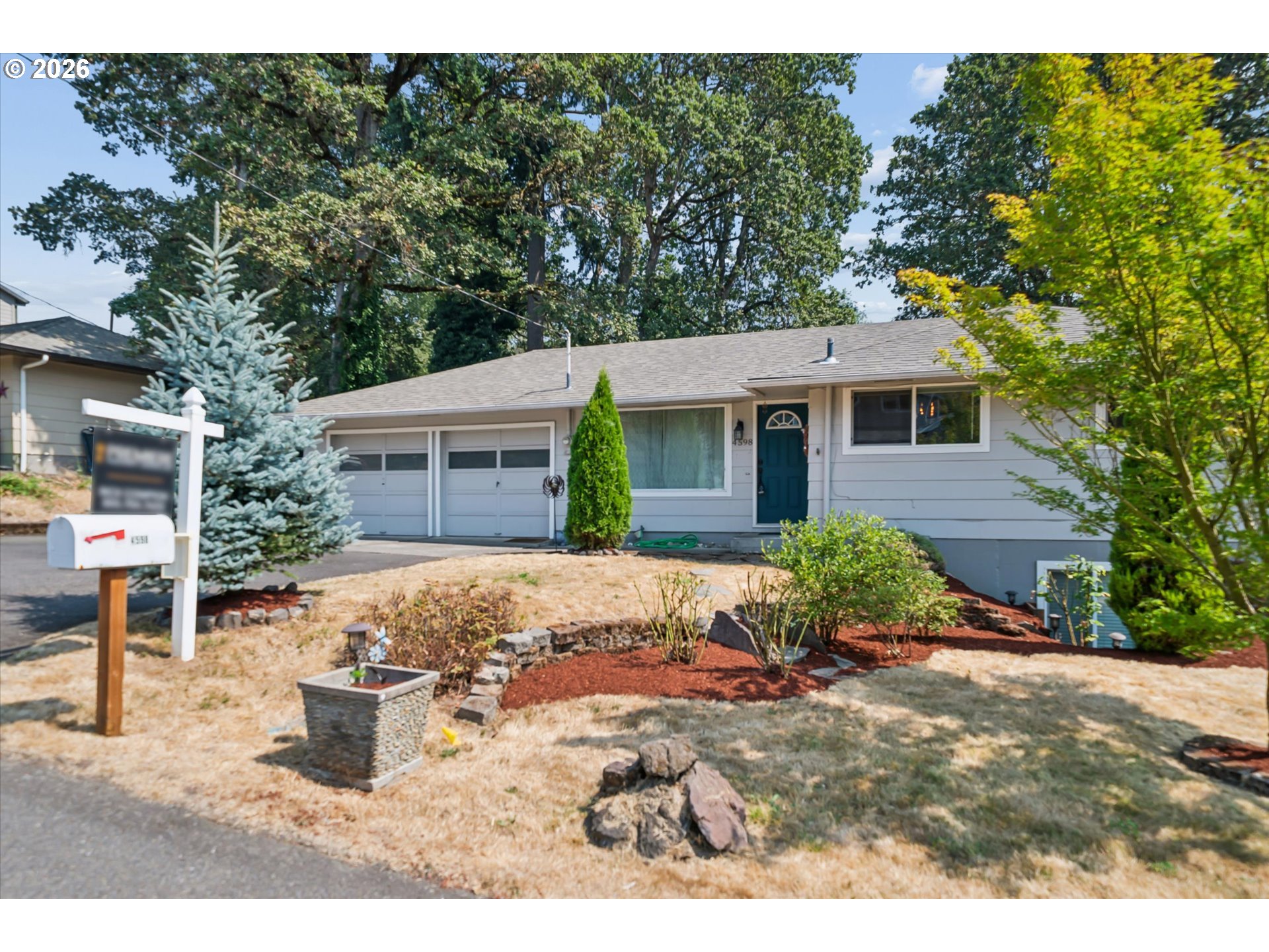 4598 SE WHIPPLE AVE, Milwaukie, OR 97267, photo 4 of 39
