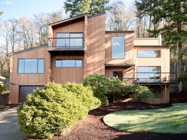 1146 SW 10th Dr