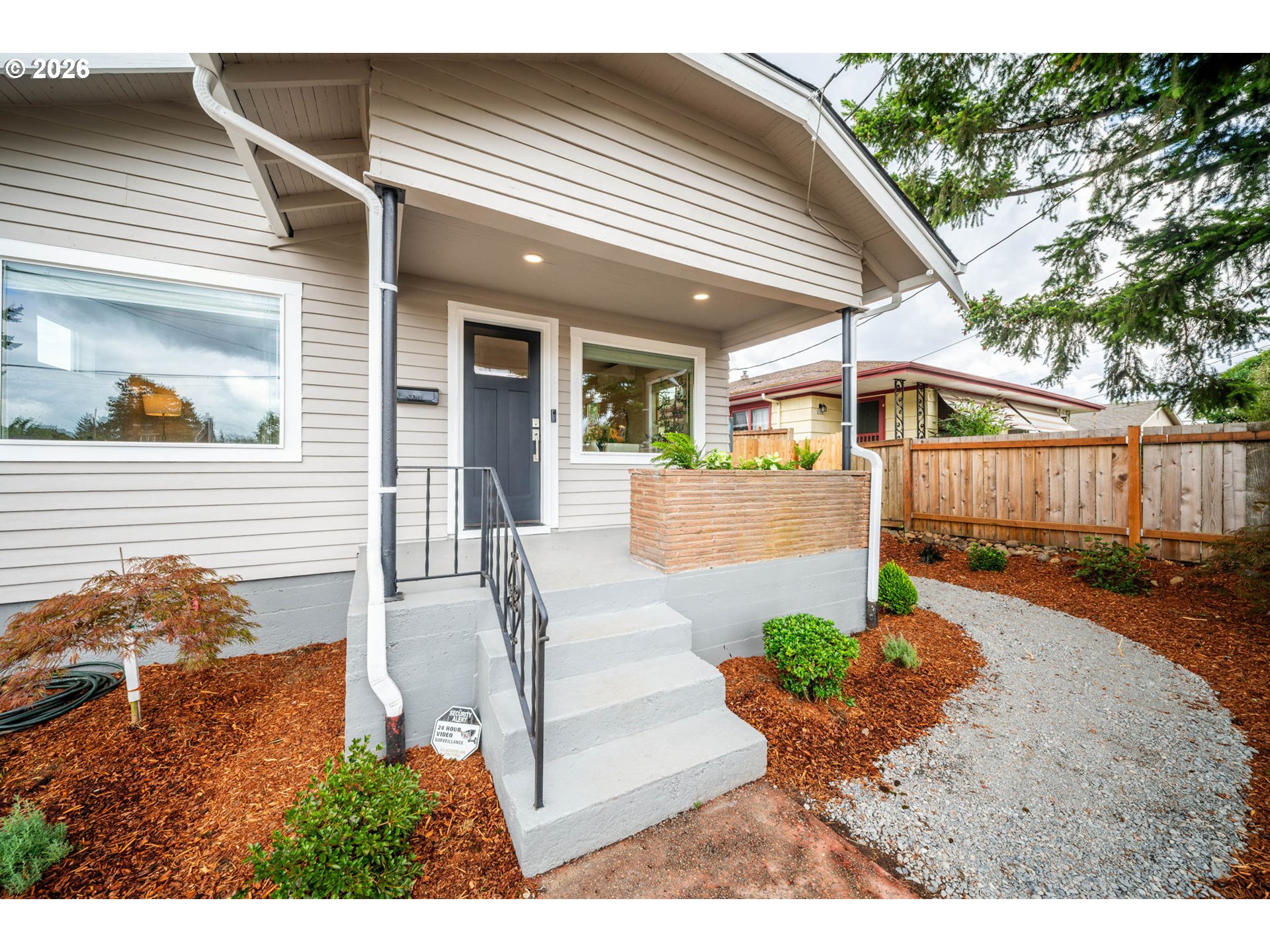 6310 SE 72ND AVE, Portland, OR 97206, photo 4 of 39