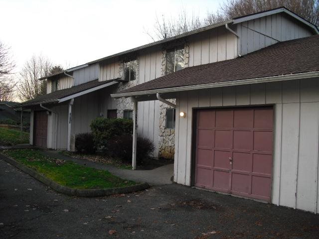 19745 SW 67th Ave