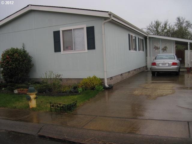 207 Trout Loop