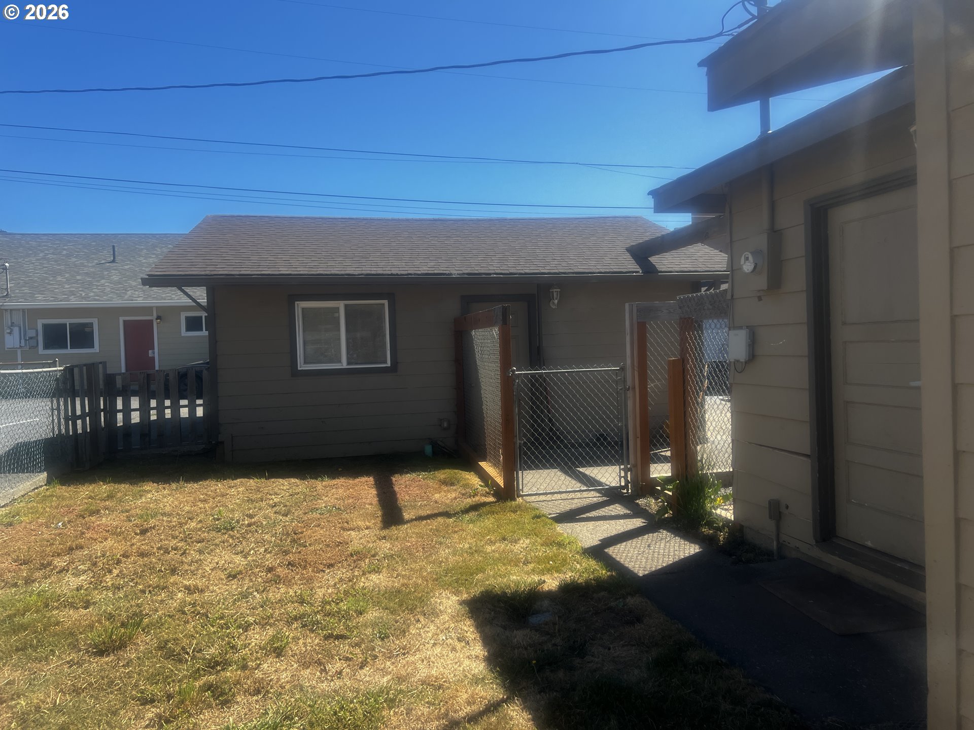 94224 3RD ST, Gold Beach, OR 97444, photo 3 of 22