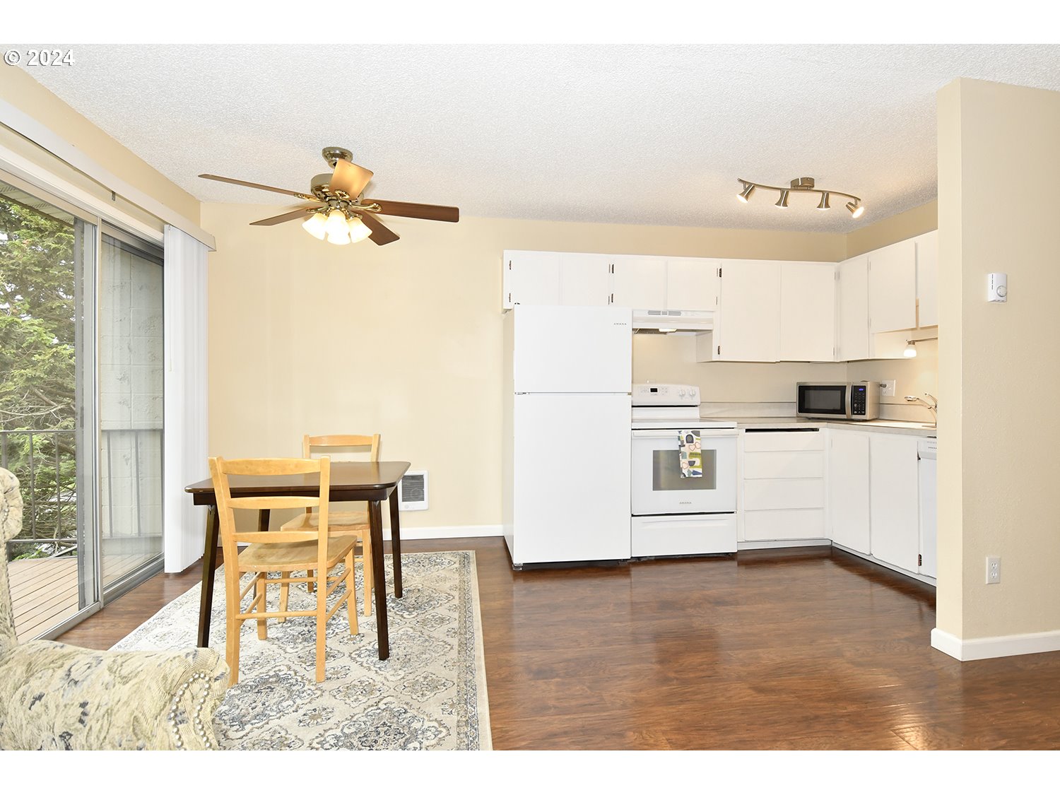200 SW FLORENCE AVE I-18, Gresham, OR 97080, photo 5 of 35