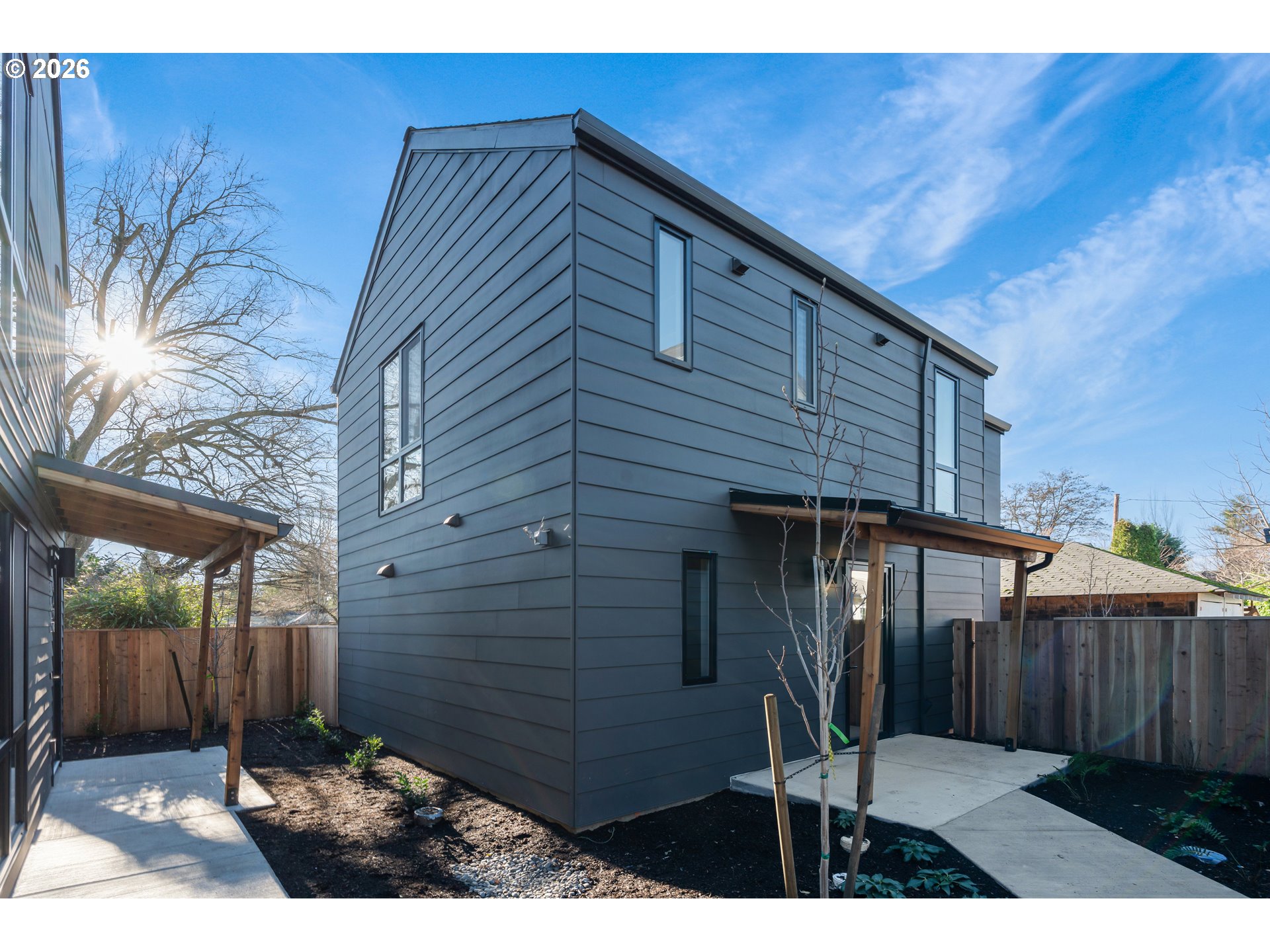 5484 SE Boise TER, Portland, OR 97206, photo 5 of 48