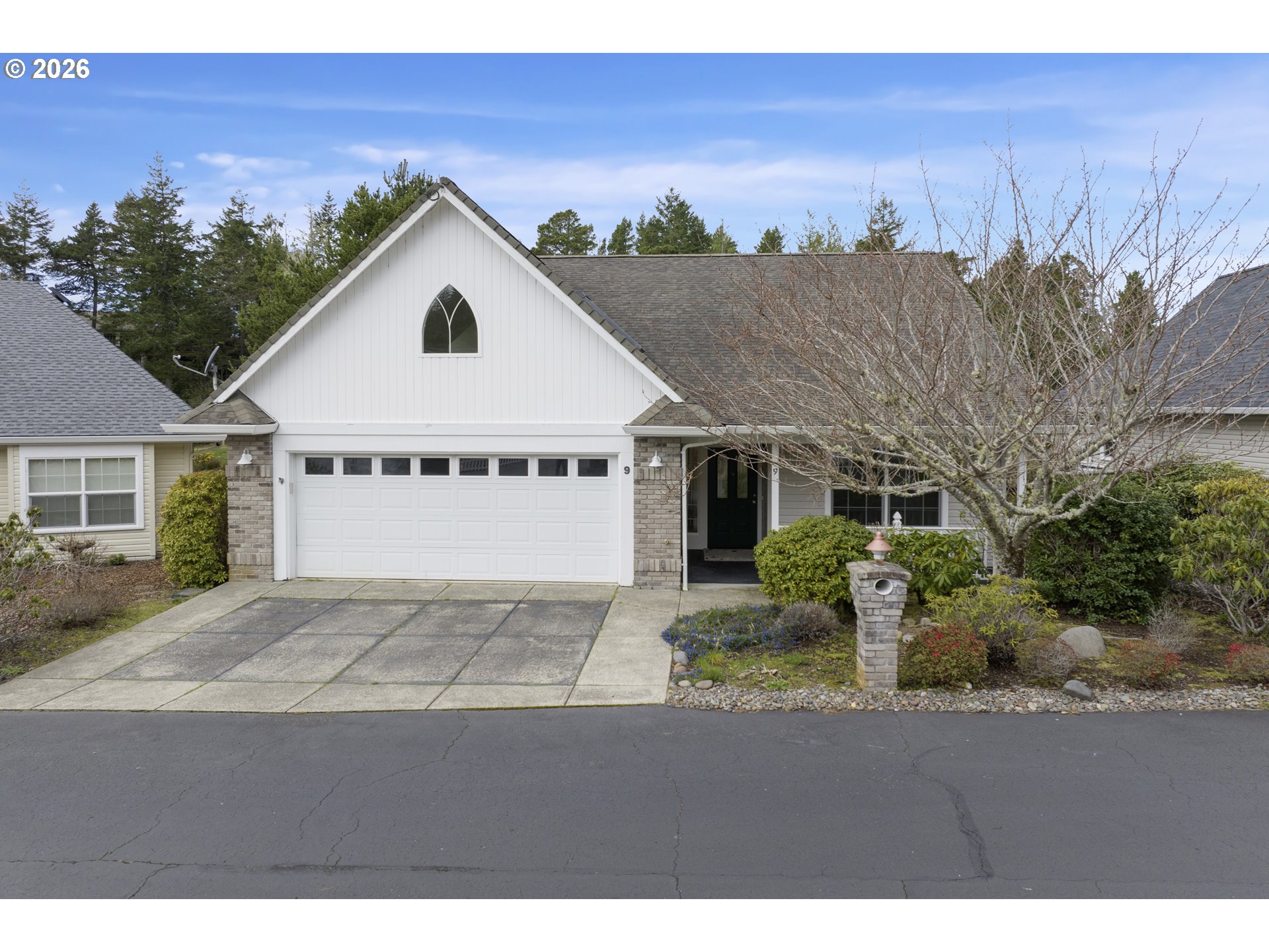 9 WATERFORD DOWNS, Florence, OR 97439, photo 2 of 48