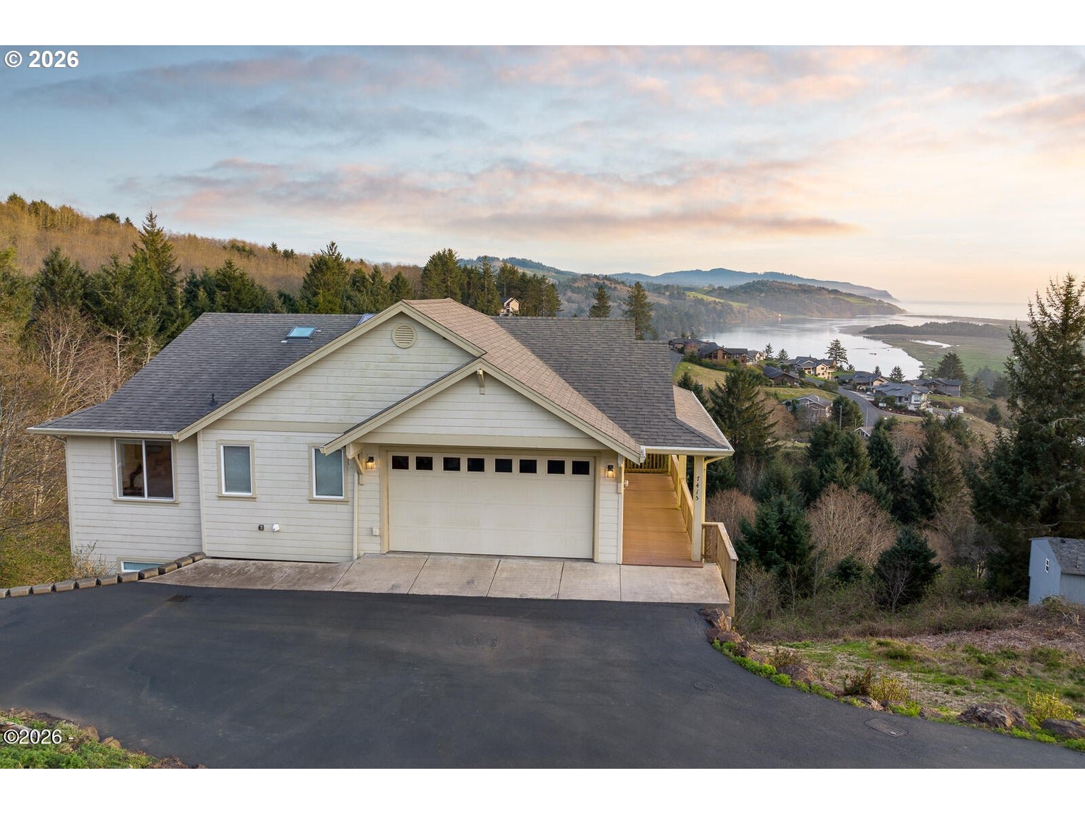 7415 E Summit Road, Pacific City, OR 97135, photo 2 of 41