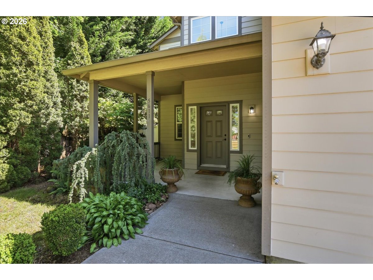 5611 NE 95TH ST, Vancouver, WA 98665, photo 3 of 37