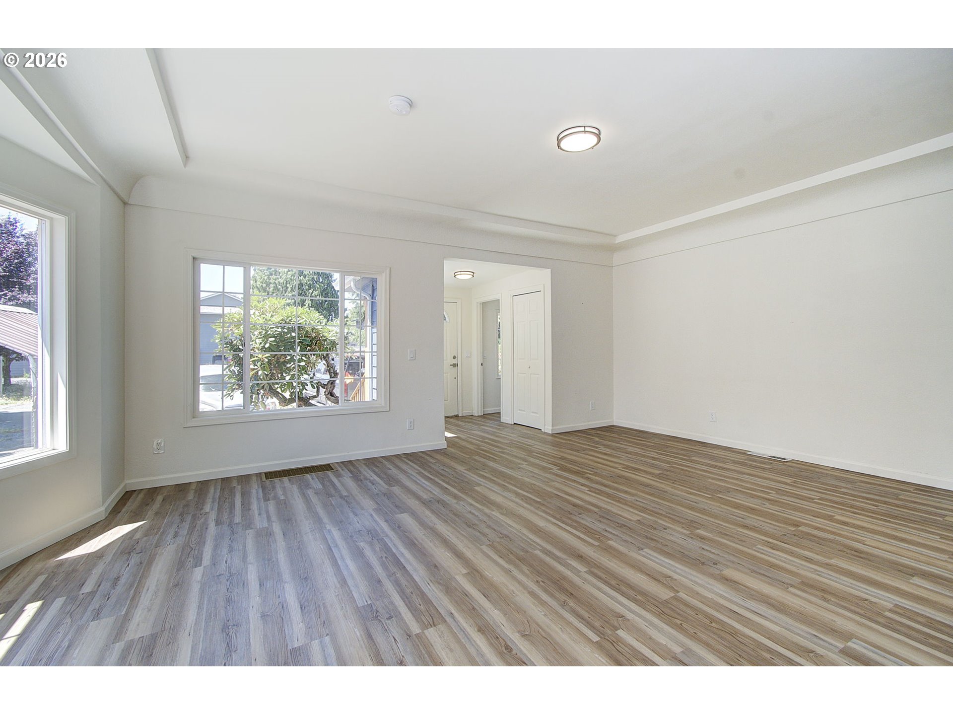 3209 BRIDGE ST, Vancouver, WA 98661, photo 4 of 43