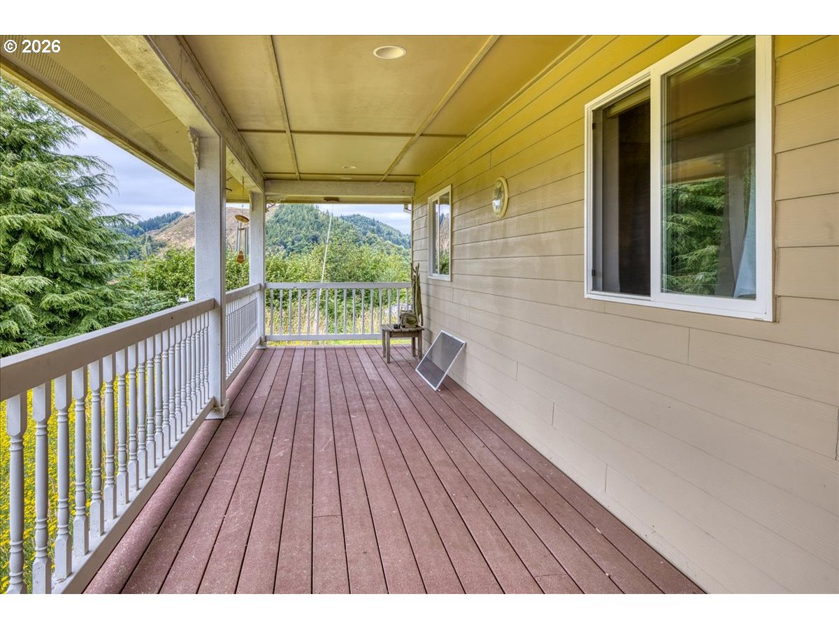 25905 BIXBY RD, Beaver, OR 97108, photo 3 of 32