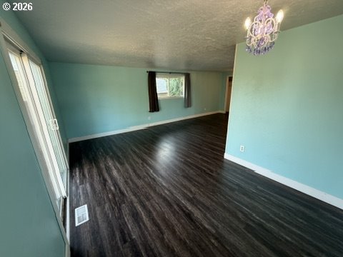 1902 SE 151ST AVE, Portland, OR 97233, photo 7 of 33