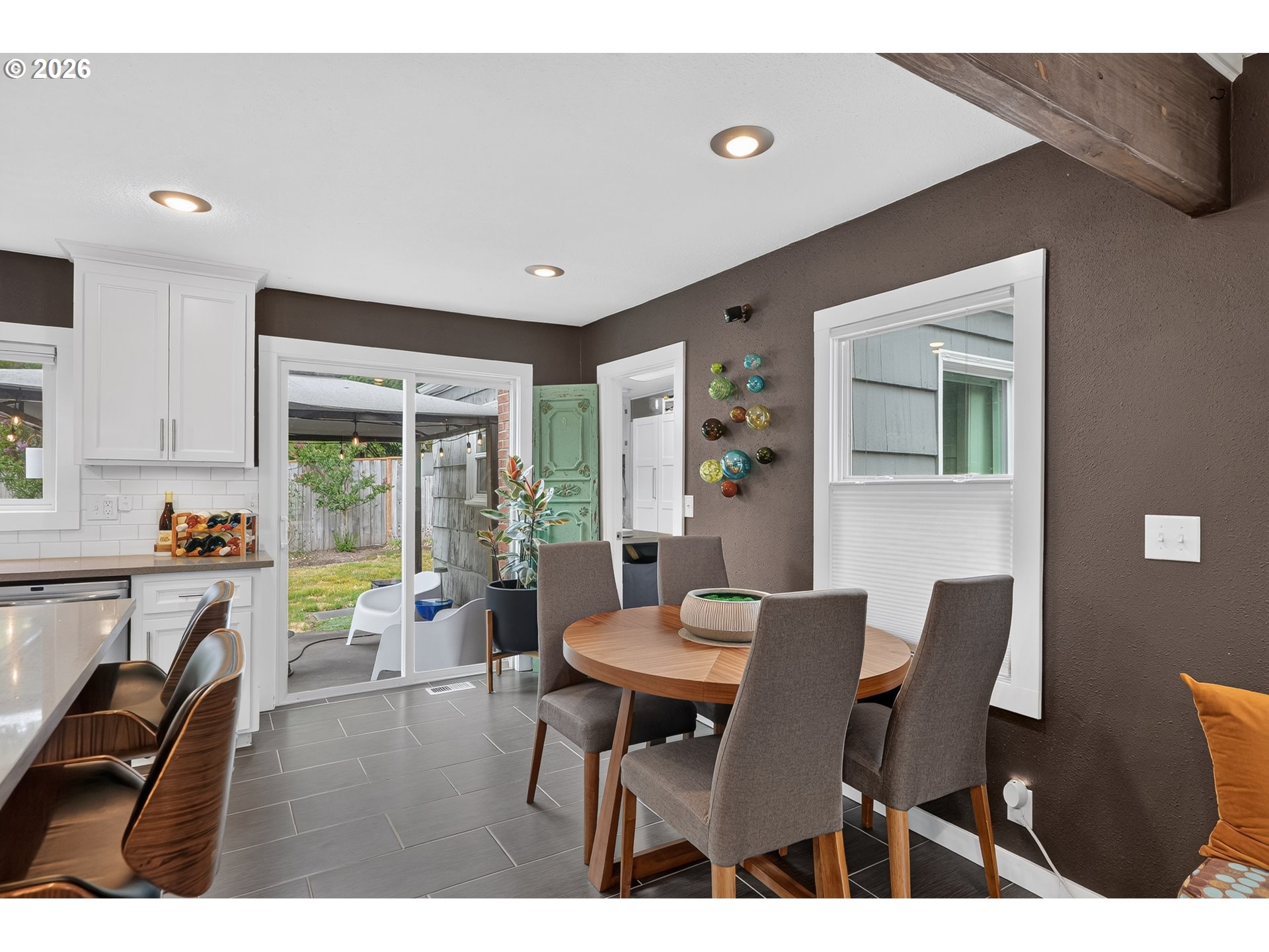 3675 SW 93RD AVE, Portland, OR 97225, photo 6 of 18