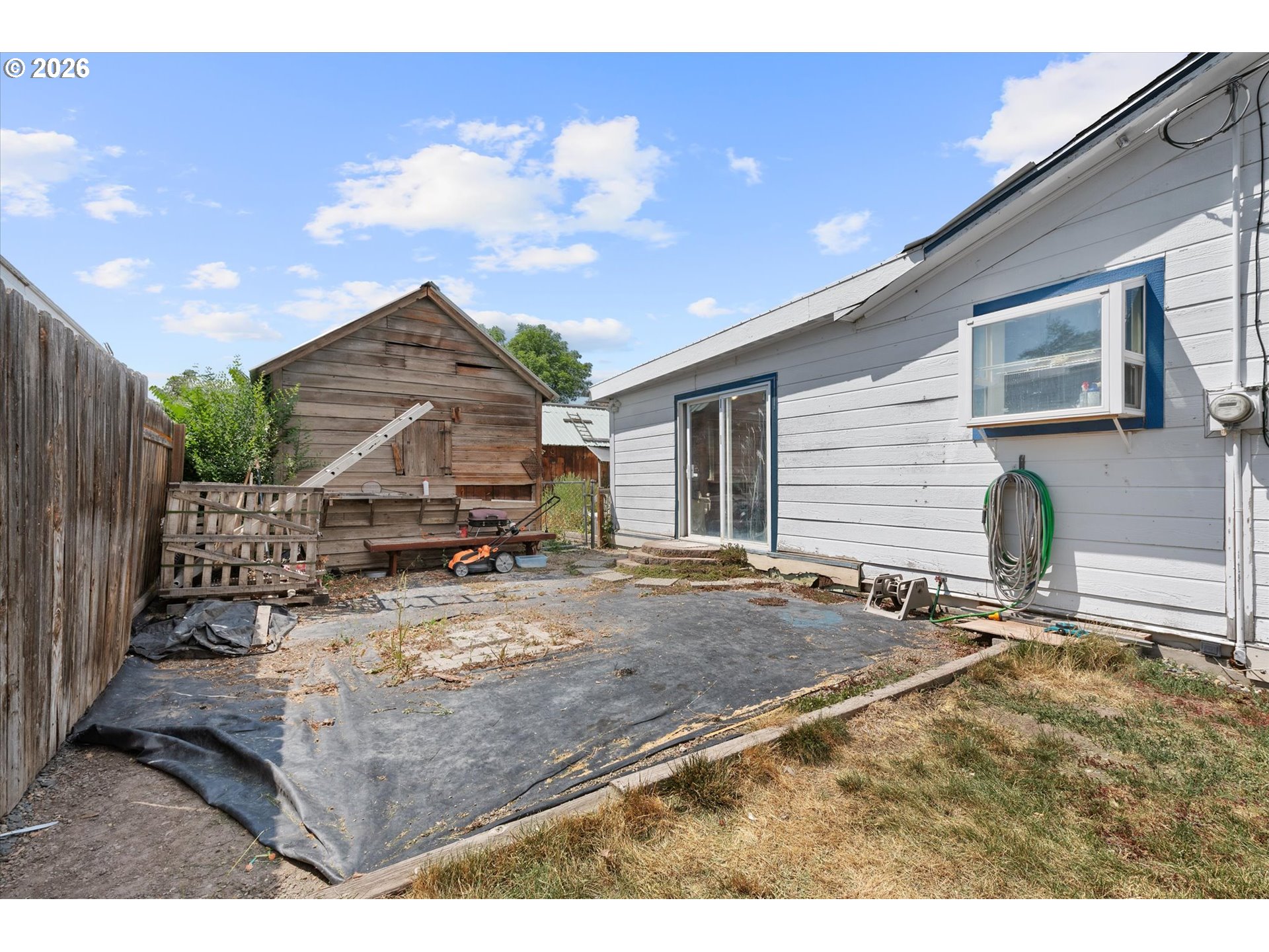 1829 CHESTNUT ST, Baker City, OR 97814, photo 2 of 24