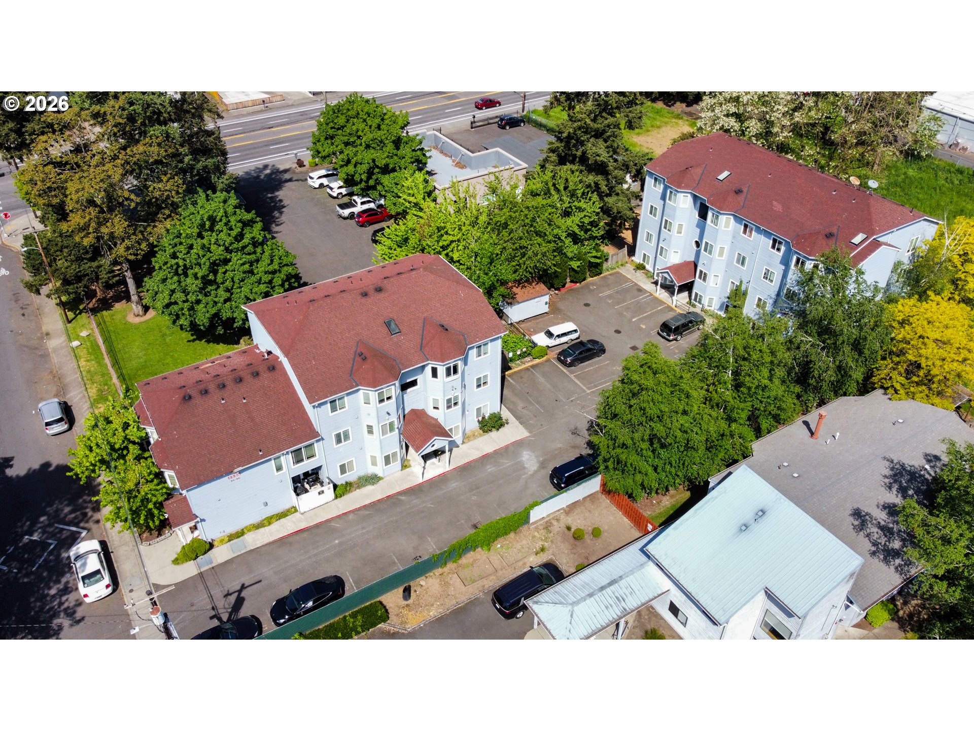 12231 SE BUSH ST, Portland, OR 97236, photo 4 of 20