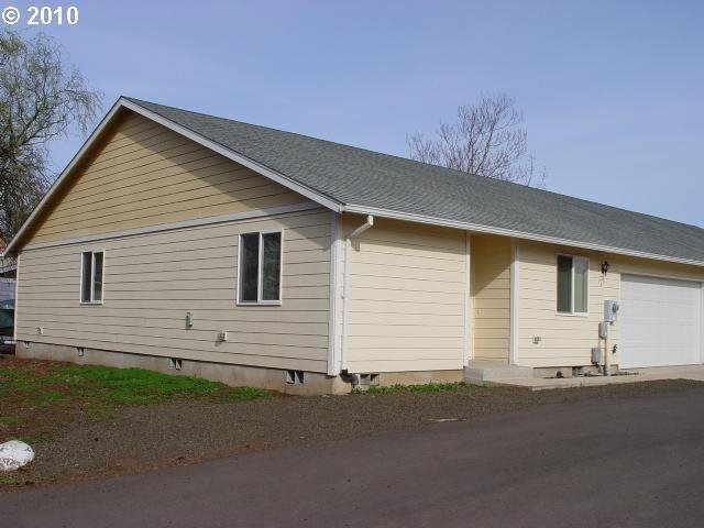175 Fenton St