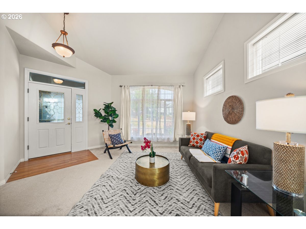 15830 SE HENDERSON WAY, Portland, OR 97236, photo 3 of 33