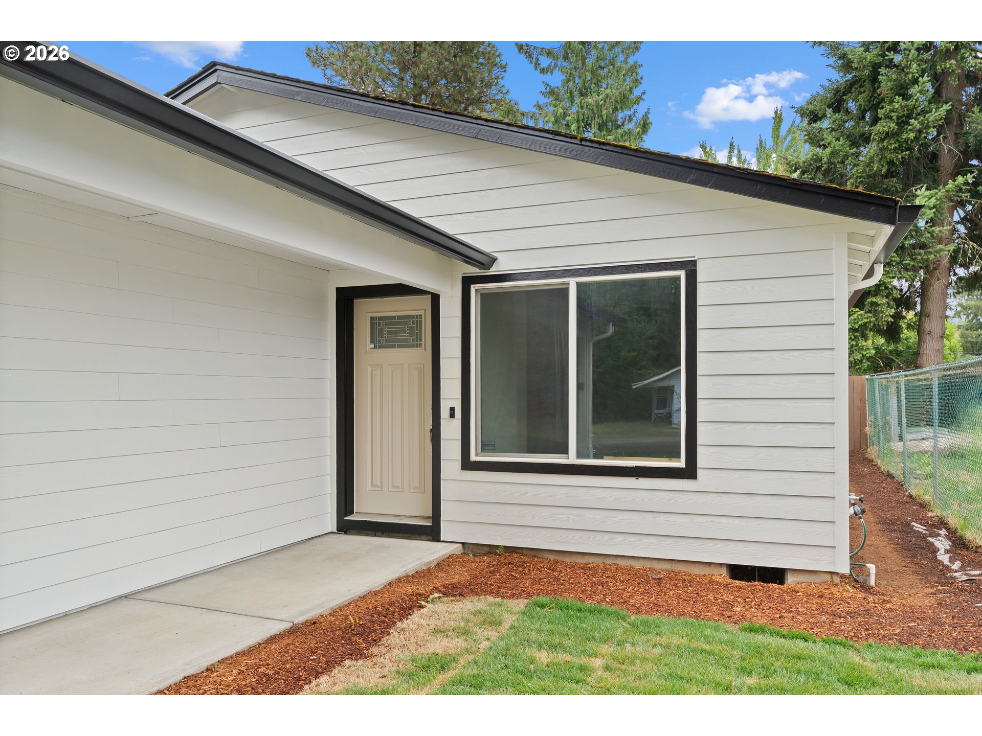 5004 NE 22ND AVE, Vancouver, WA 98663, photo 4 of 37