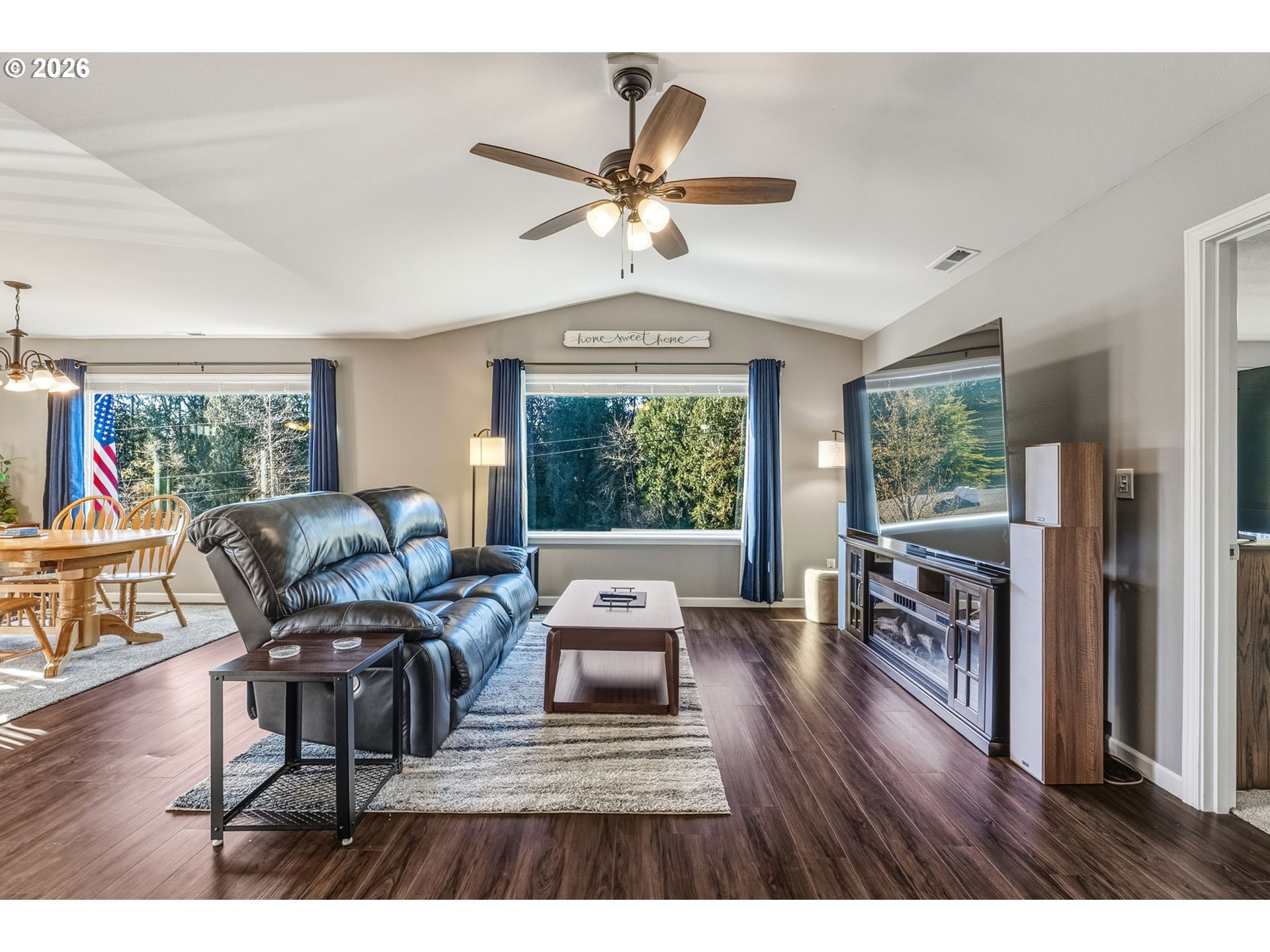 800 N 23RD AVE, Kelso, WA 98626, photo 8 of 27