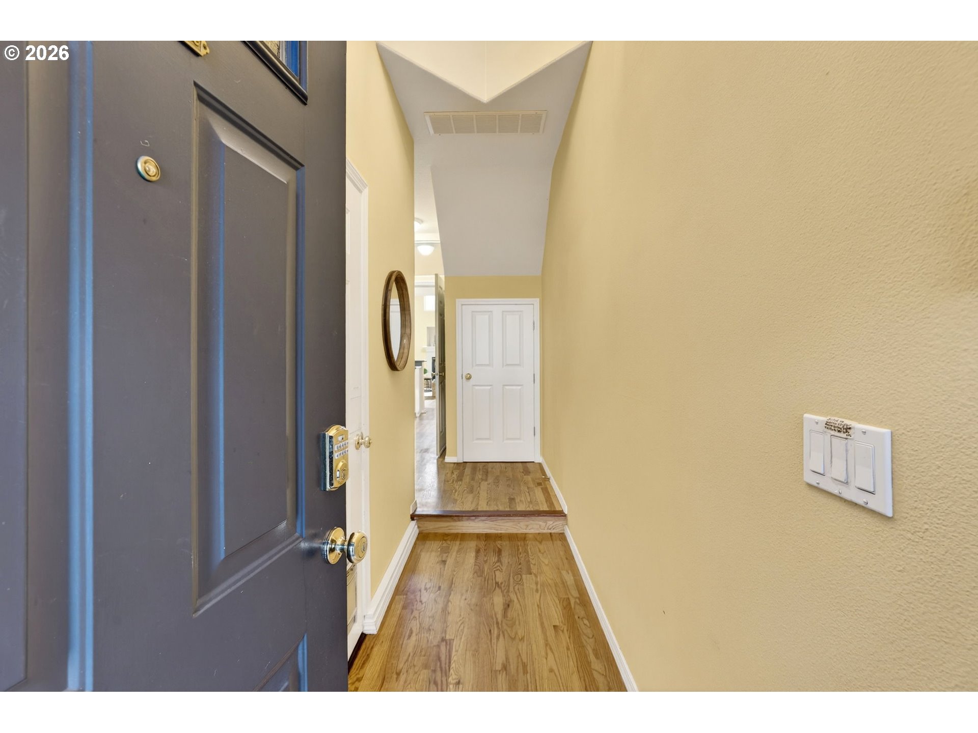 4714 SW 2ND CT, Portland, OR 97239, photo 3 of 45