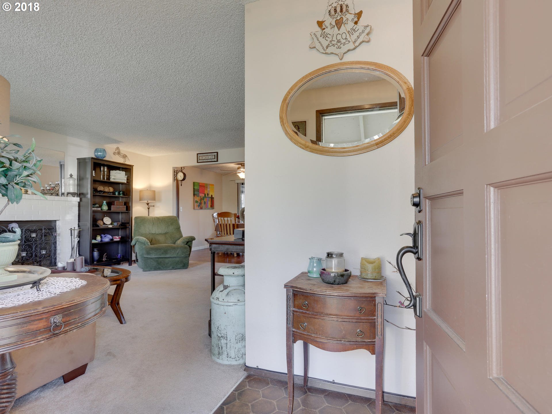 1620 SE HALE CT, Gresham, OR 97080, photo 4 of 26