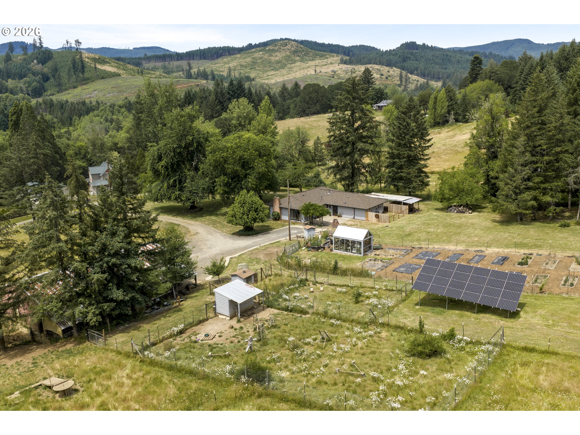 9273 SW GOPHER VALLEY RD, Sheridan, OR 97378, photo 4 of 47