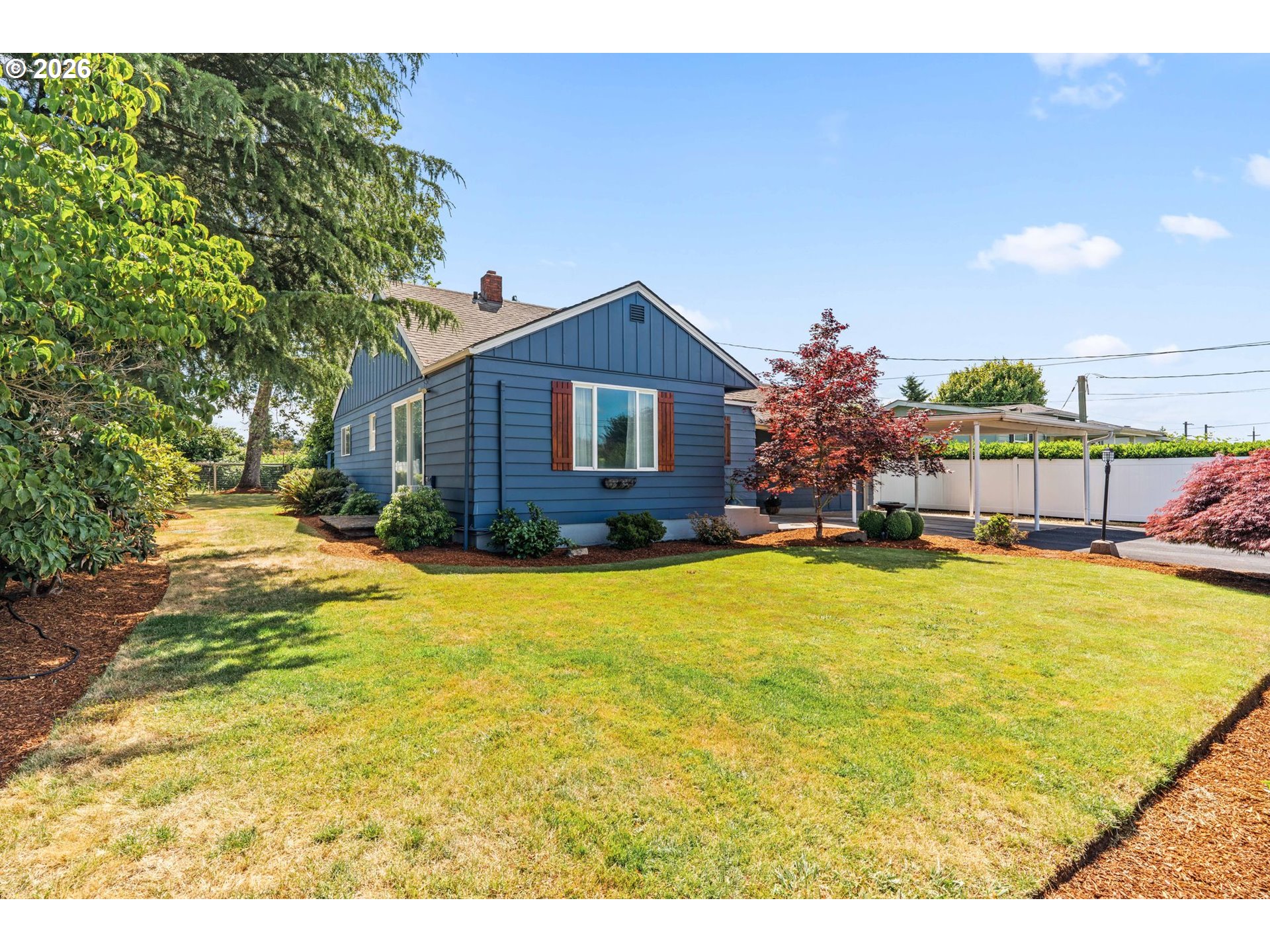 2343 WILBUR AVE, Eugene, OR 97402, photo 2 of 47