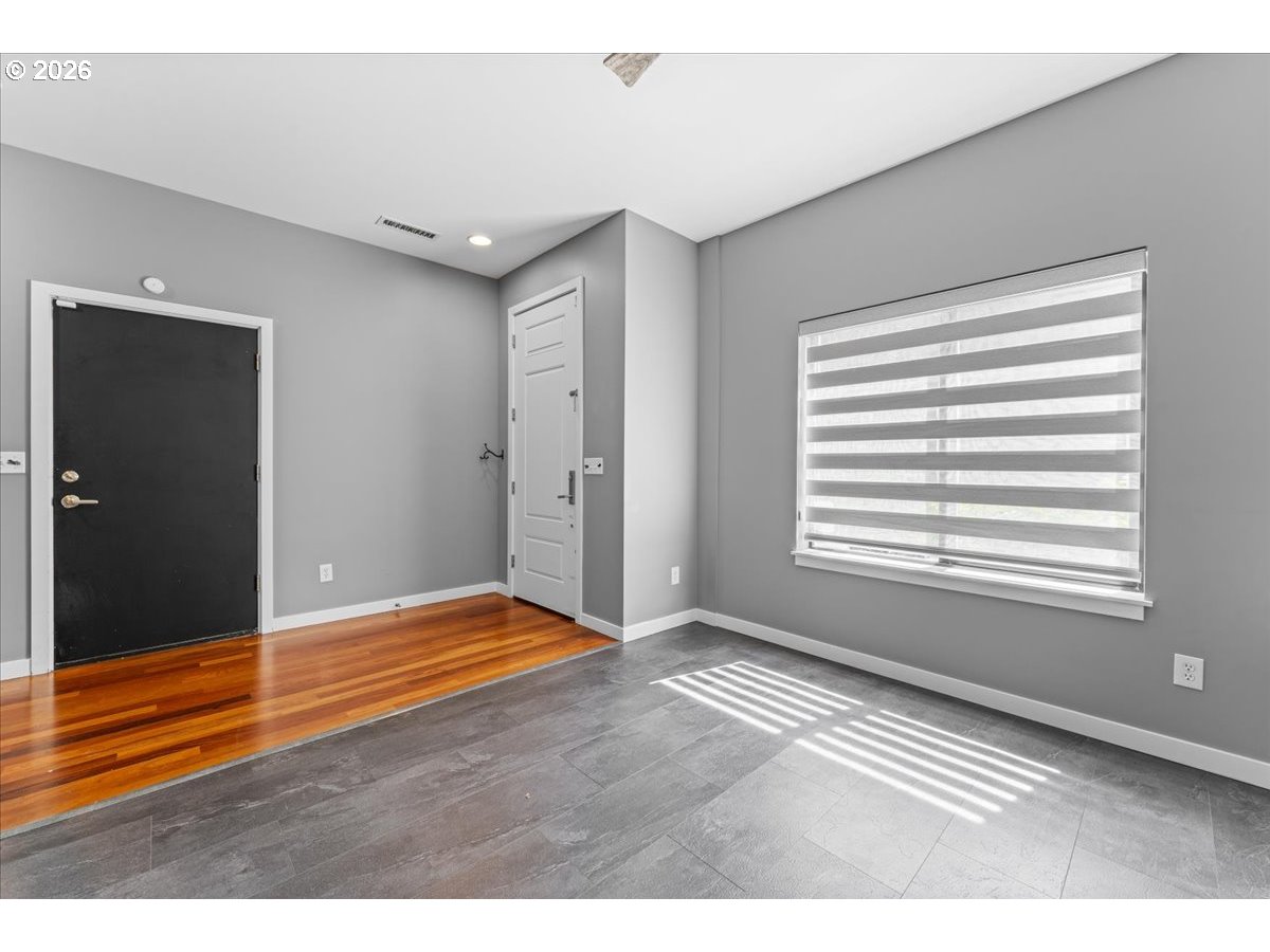 2140 NW 16th AVE, Portland, OR 97209, photo 3 of 35
