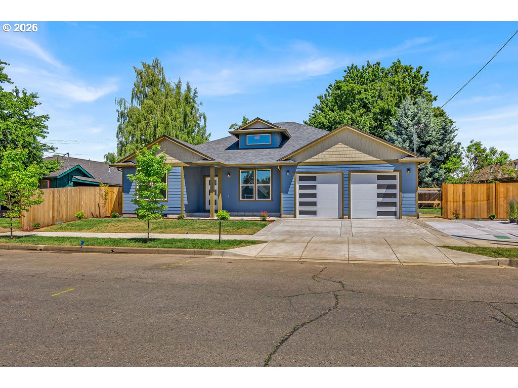 1025 CHURCH ST, Woodburn, OR 97071, photo 5 of 39