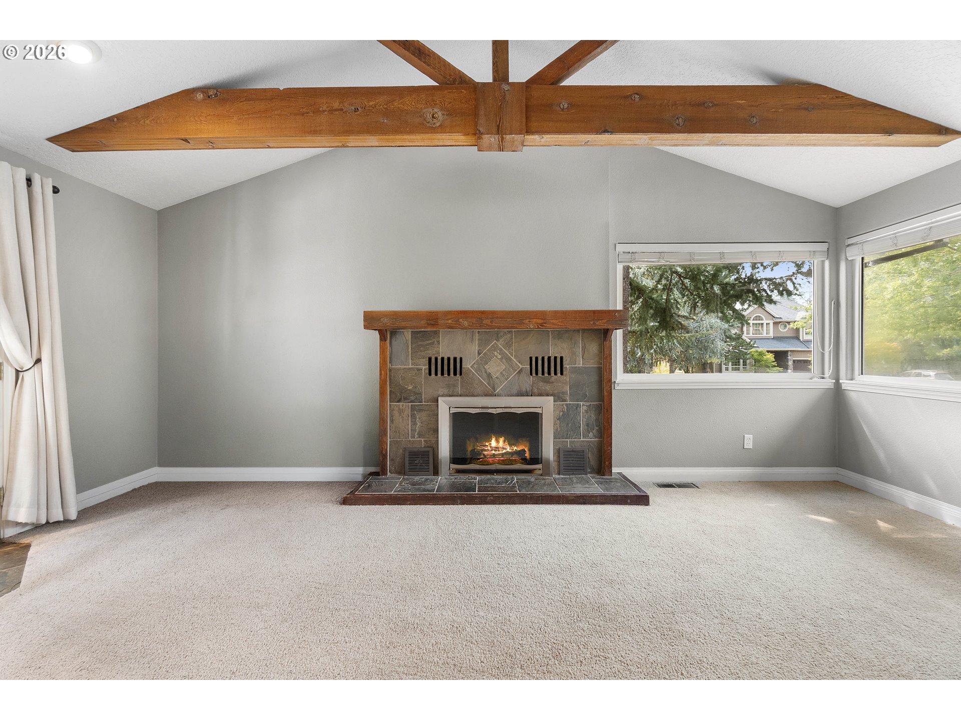 16300 SE ECKERT LN, Damascus, OR 97089, photo 4 of 36