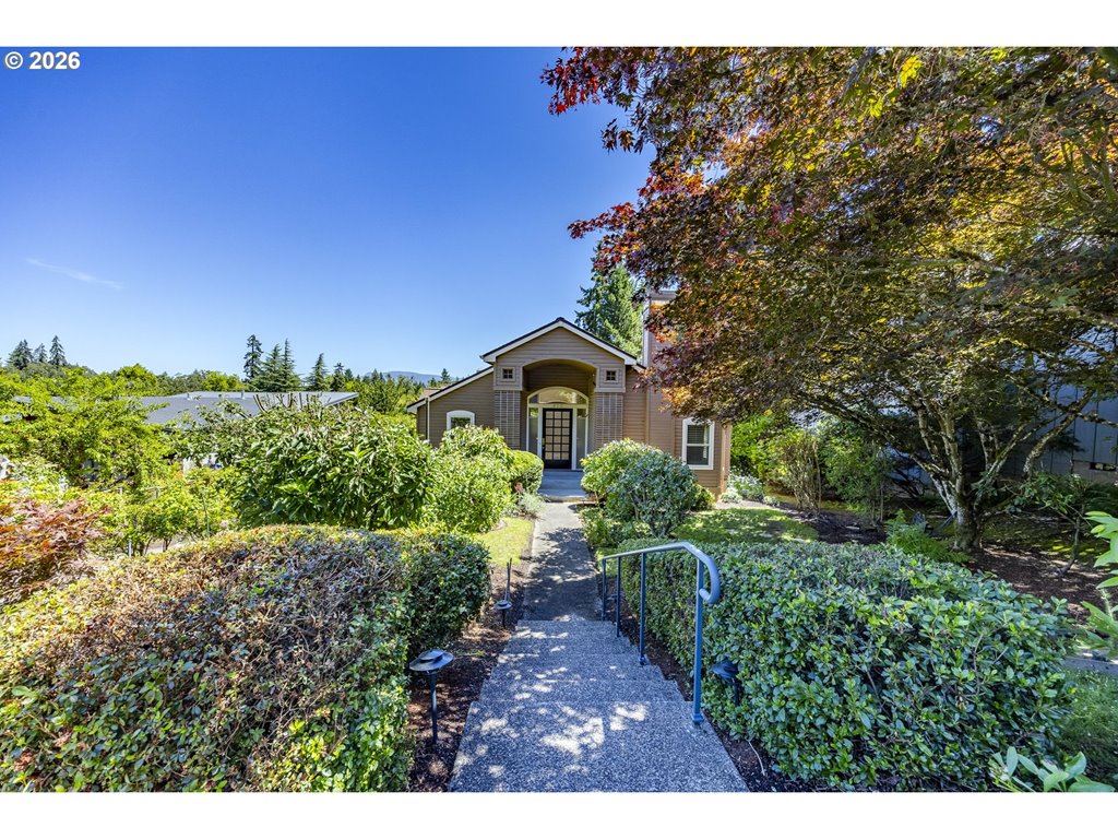 410 Spyglass Dr